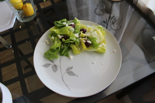 While that bad boy was a-sizzlin', I went back and made my salad. At this point the potatoes were still boiling and the meat still cooking so this is when I felt that I could have chopped the whole salad.